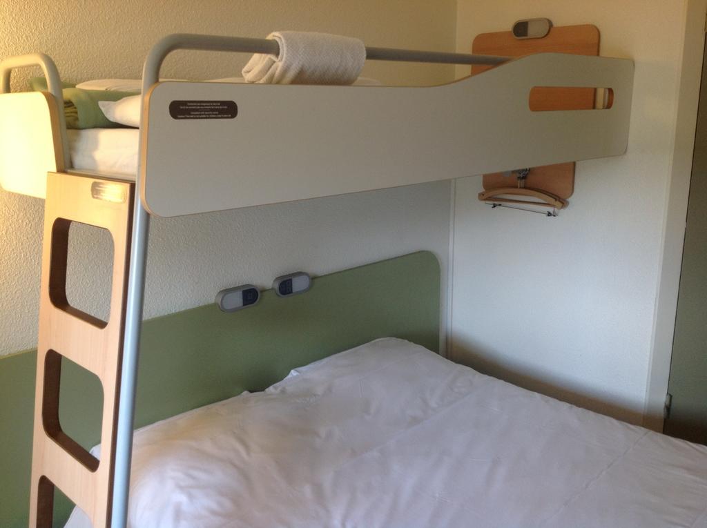 Ibis Budget Orgeval Orgeval  Chambre photo